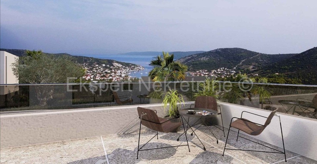 Marina, Vinišće, building plot 632 m2, with building permit for villa