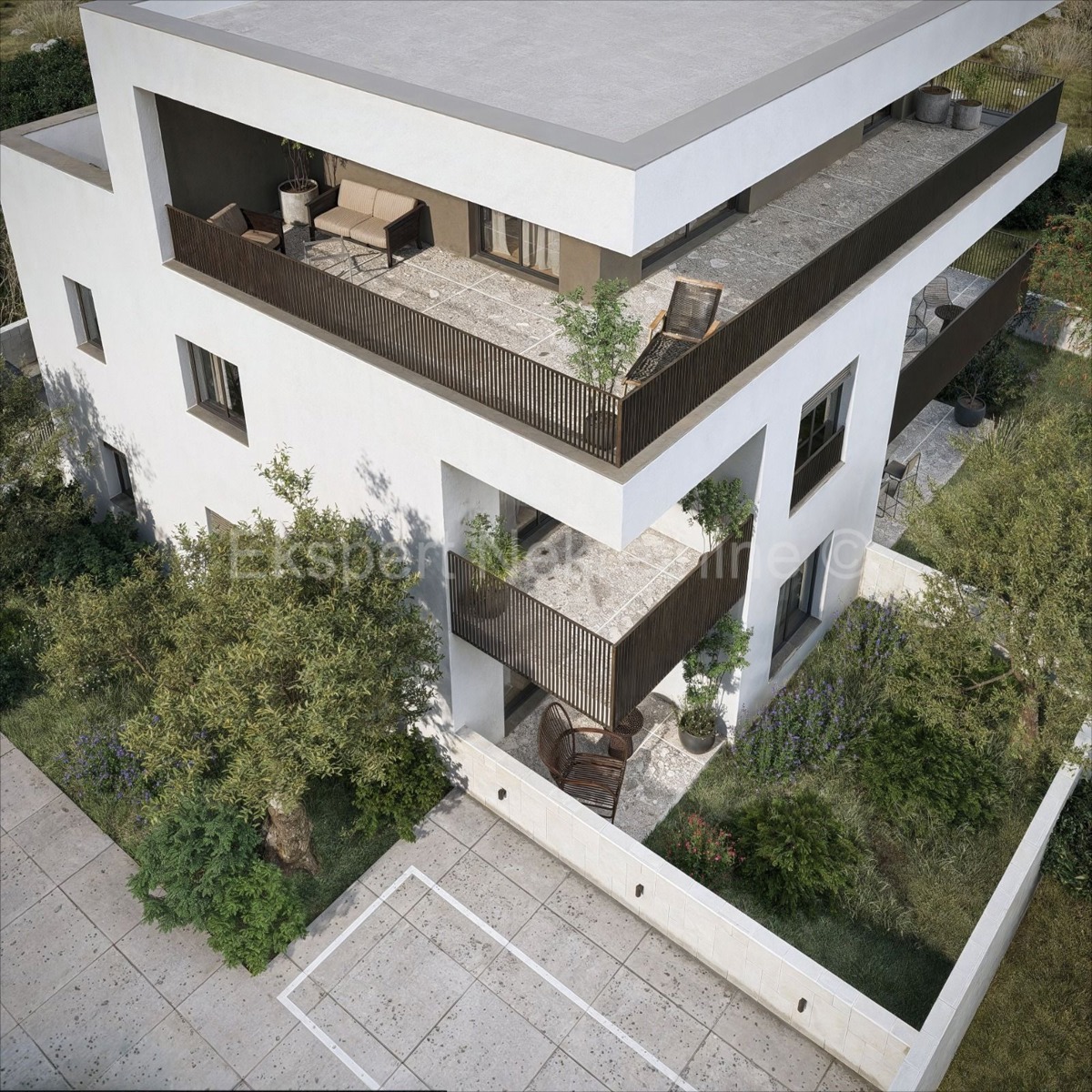 Trogir, 2-bedroom apartment 73 m2 + garden 105 m2, new building, 2 parking spaces
