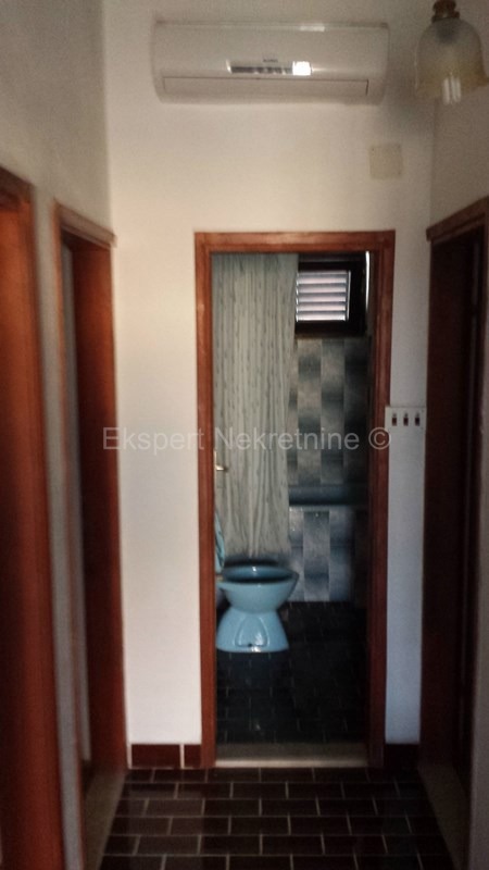 Čiovo, Okrug G., casa bifamiliare su 3 piani, a 120 m dal mare