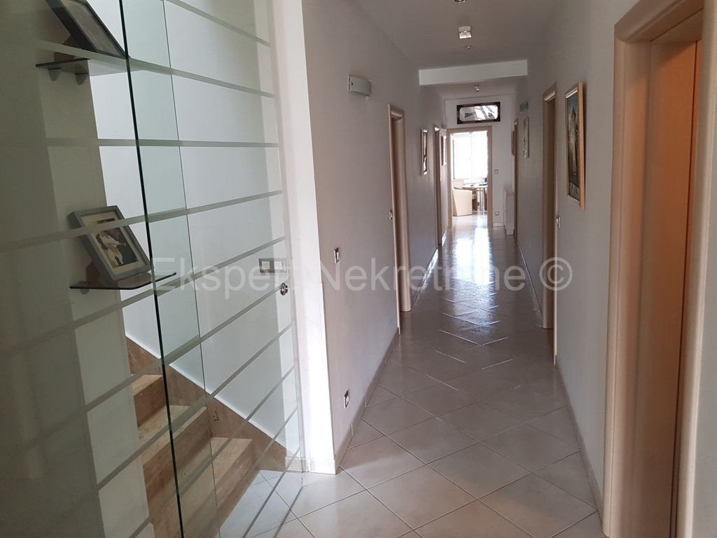 Marina, Dograde, casa di lusso 789 m2, con garage e cucina estiva
