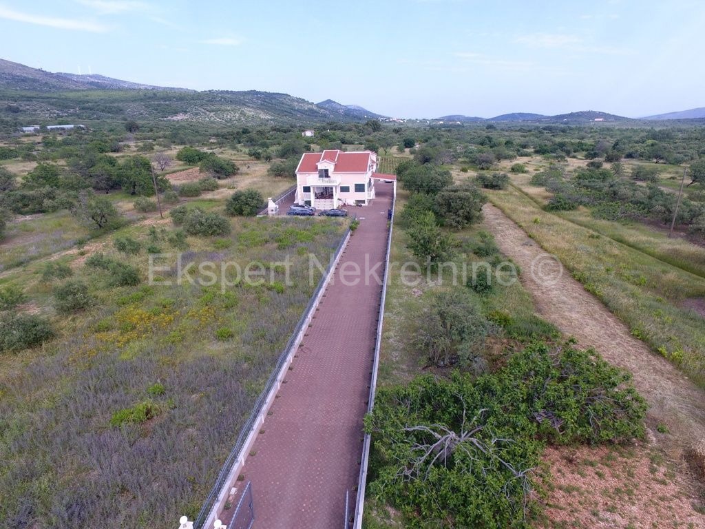 Marina, Dograde, casa di lusso 789 m2, con garage e cucina estiva