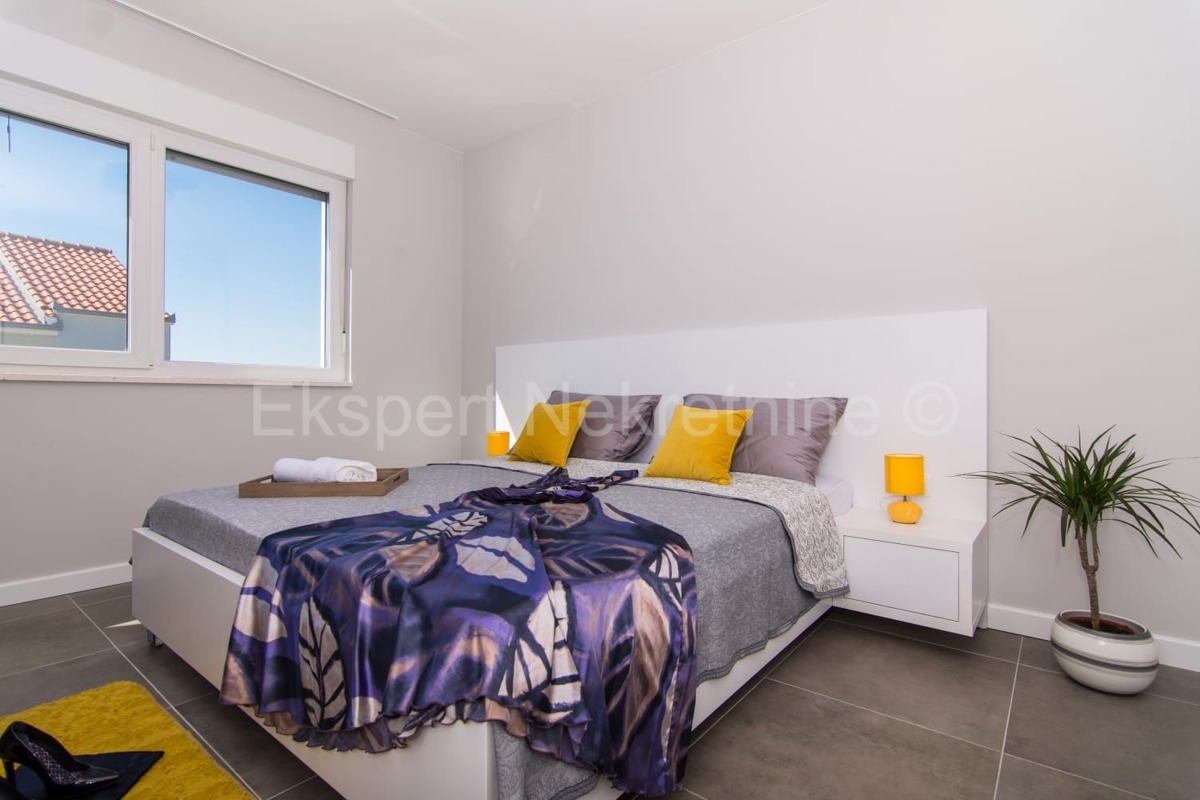 Kaštel Kambelovac, complesso di due ville ciascuna di 250 m2 con piscine