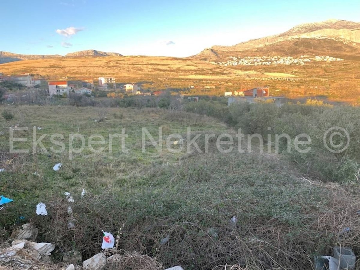 Kila/Kamen, terreno edificabile 1682m2 nella zona M1