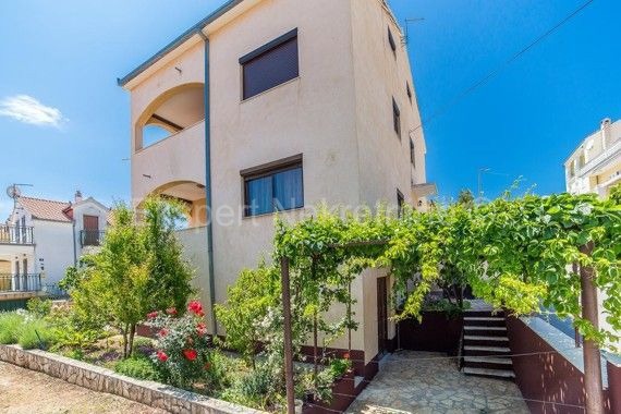 Čiovo, Okrug G., Mavarčica, casa indipendente con 4 posti auto, vista