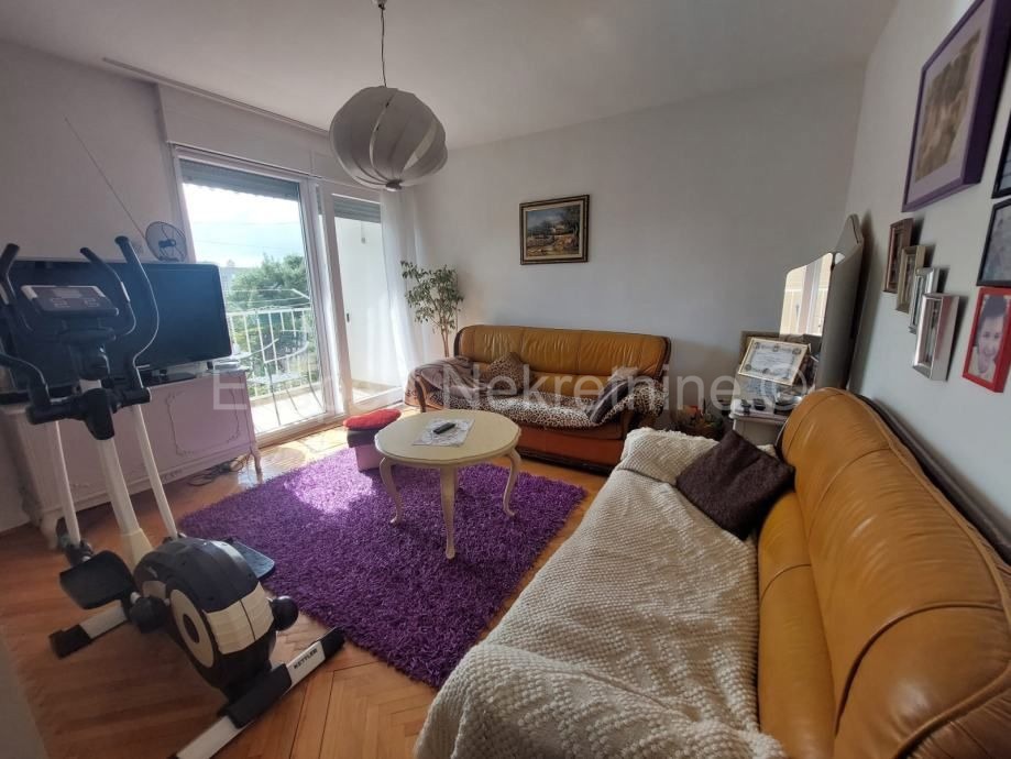 Spalato,Plokite, 2 appartamenti separati di 116m2 in un'ottima posizione, pronti a trasferirsi