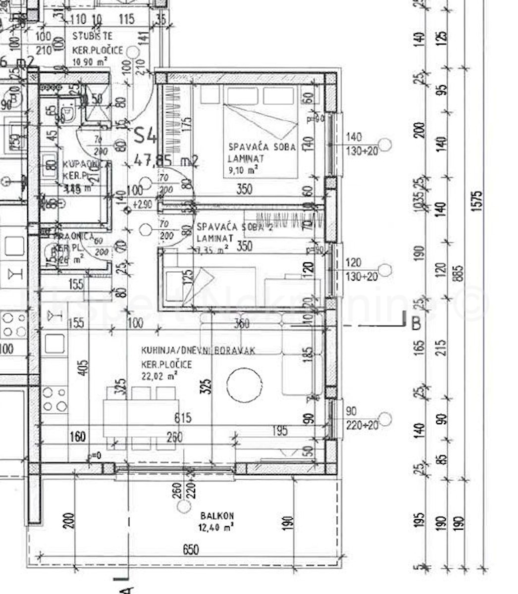 Trogir, appartamento di 2 locali 60 m2 in una nuova costruzione vicino al centro, 1° piano, ampia loggia