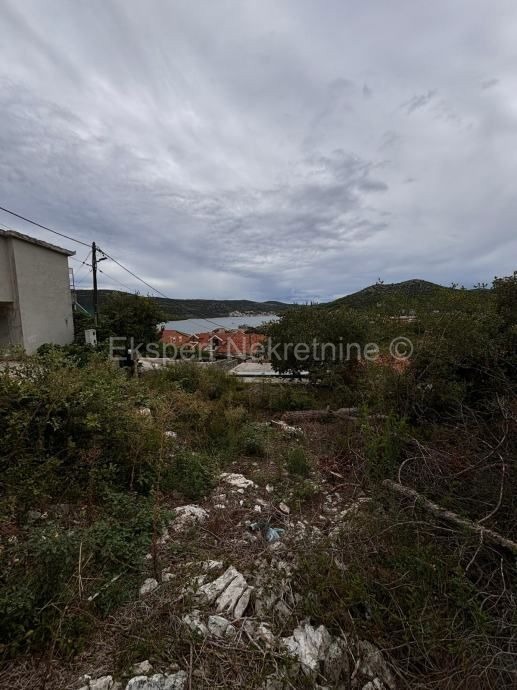 Marina, Poljica, terreno edificabile 1200 m2, 300 m dal mare