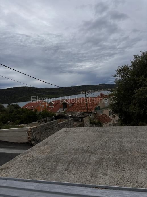 Marina, Poljica, terreno edificabile 1200 m2, 300 m dal mare