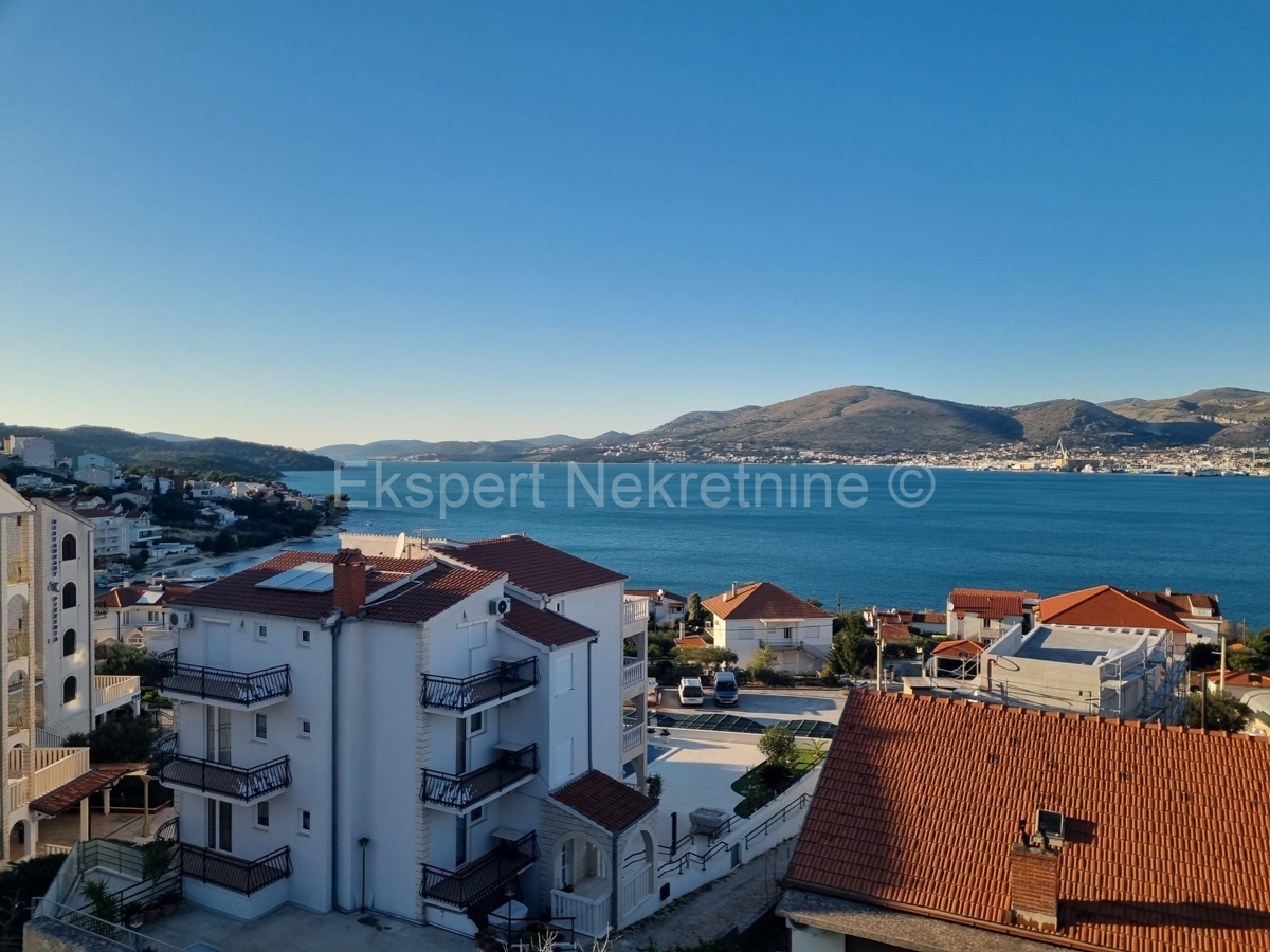 Ciovo, Okrug Gornji, penthouse 104 m2, new building, sea view