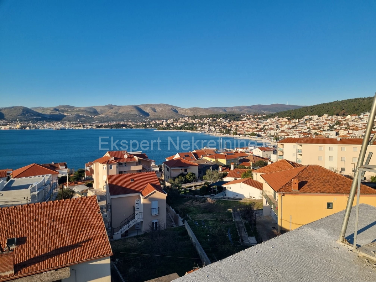 Ciovo, Okrug Gornji, penthouse 104 m2, new building, sea view