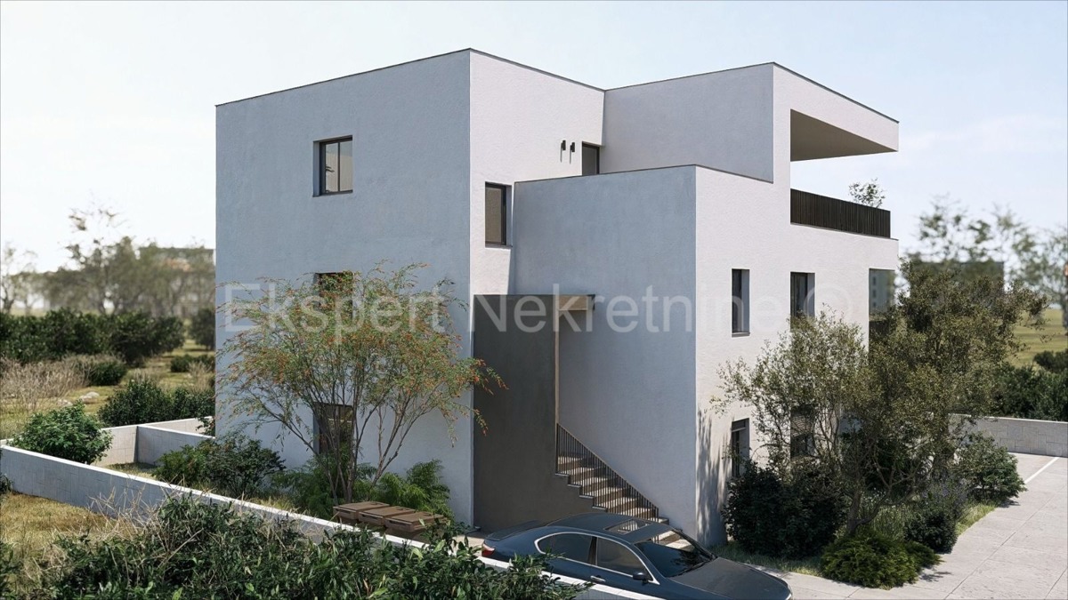 Trogir, 2-bedroom apartment 58 m2, new building, sea view,