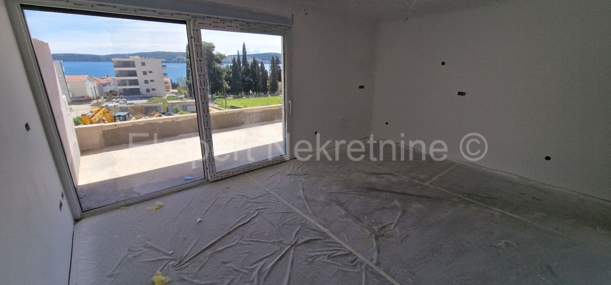 Seget D., 2-bedroom apartment 71 m2, 1st floor, new building, sea view