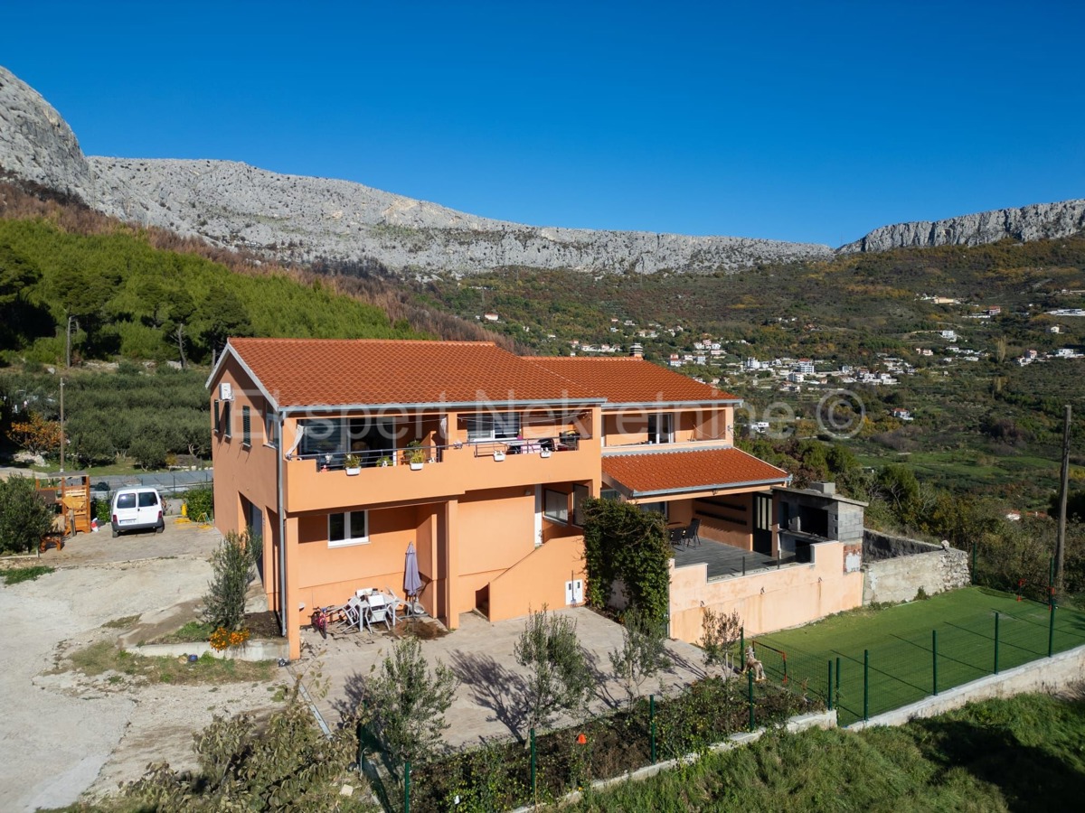 Solin, Rupotina, casa indipendente 260m2 con giardino e vista