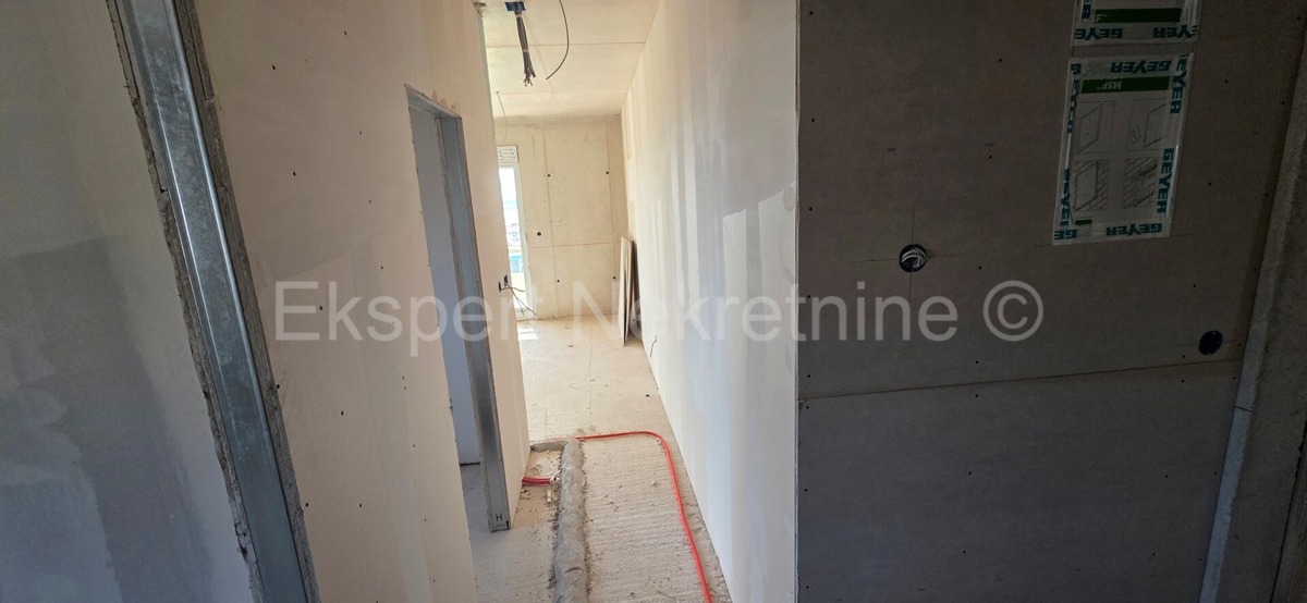 Seget D., 2-bedroom apartment 66 m2, in a new building, 1st floor, sea view,mare,