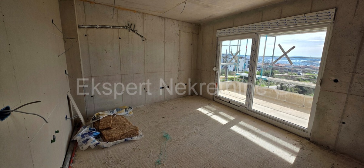 Seget D., 2-bedroom apartment 66 m2, in a new building, 1st floor, sea view,mare,