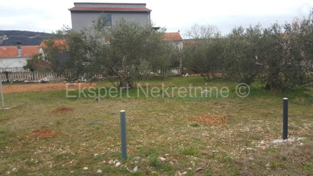 Marina, Poljica, terreno edificabile 850 m2, 170 m dal mare