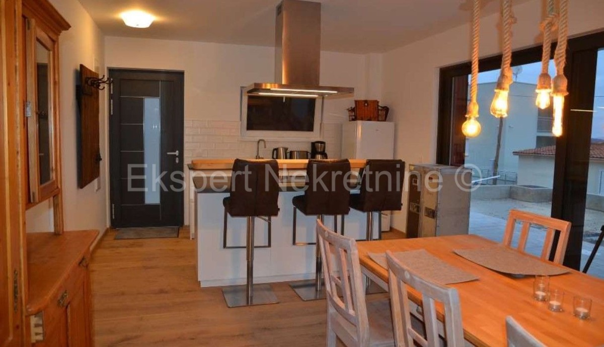 Seget Vranjica, apartment house with 4 apartments. and two swimming pools, 60 m from the sea