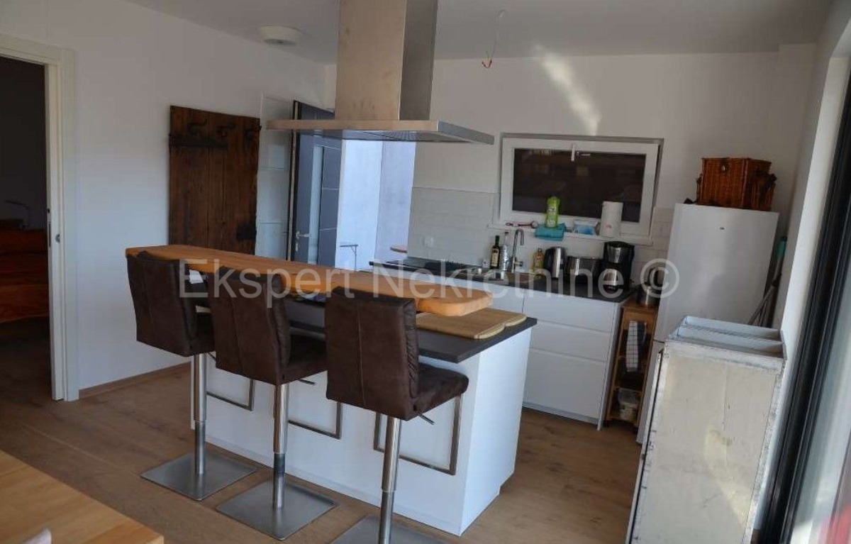 Seget Vranjica, apartment house with 4 apartments. and two swimming pools, 60 m from the sea