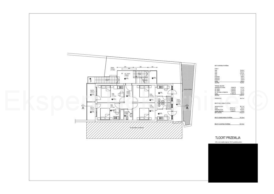 Trogir, Saldun, casa bifamiliare 430m2, garage, prima fila al mare, a 20 m dalla spiaggia