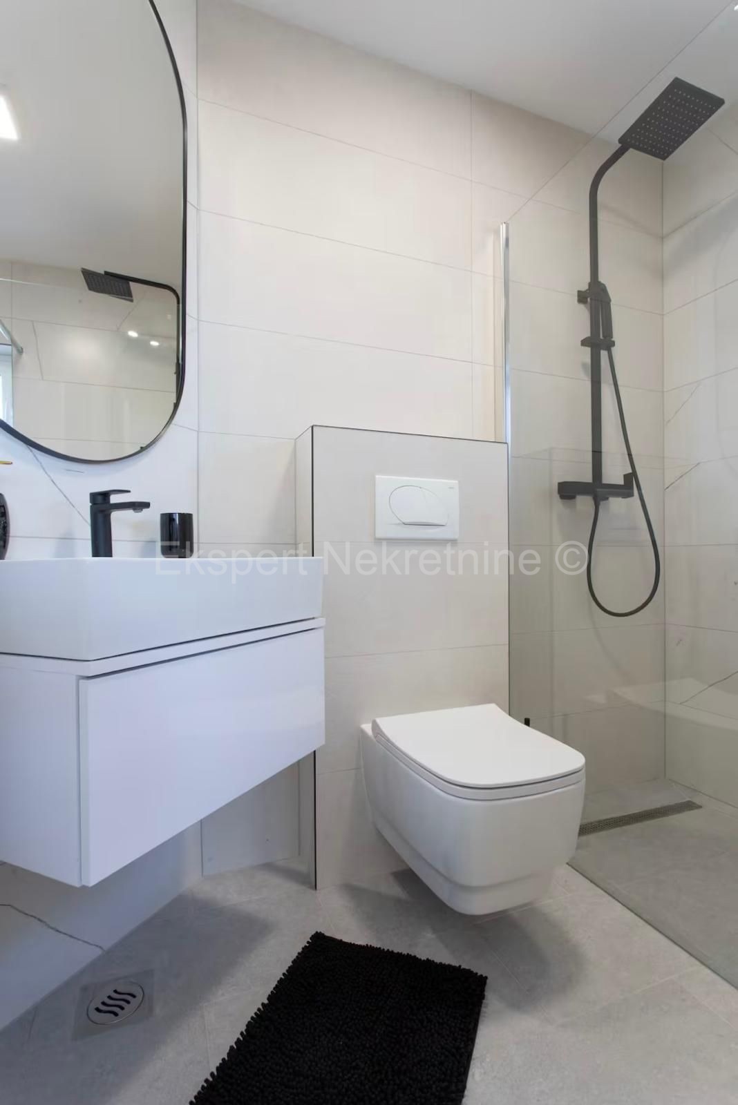 Čiovo, Okrug G. detached house 192 m2 on two floors, sea view,