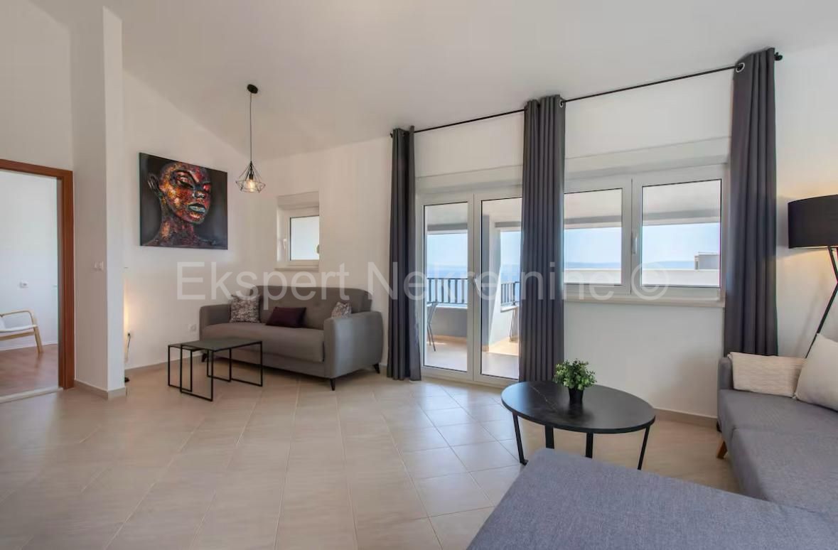 Čiovo, Okrug G. detached house 192 m2 on two floors, sea view,