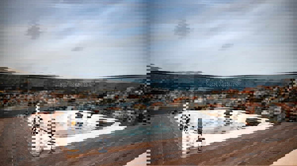 Trogir, luxury villa 312 m2, with swimming pool and garage and landscaped garden