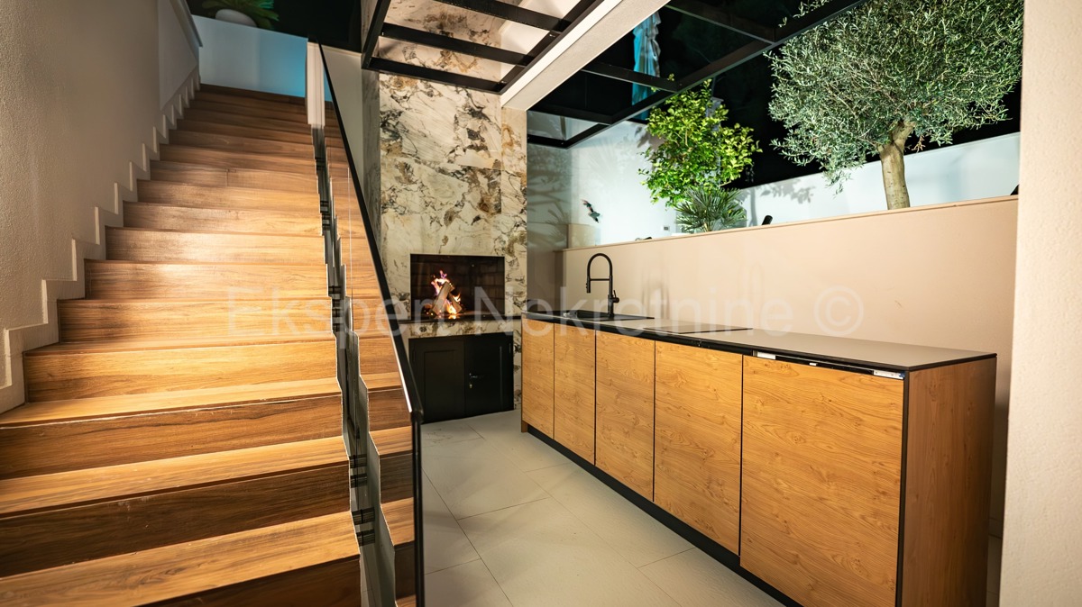 Trogir, luxury villa 312 m2, with swimming pool and garage and landscaped garden