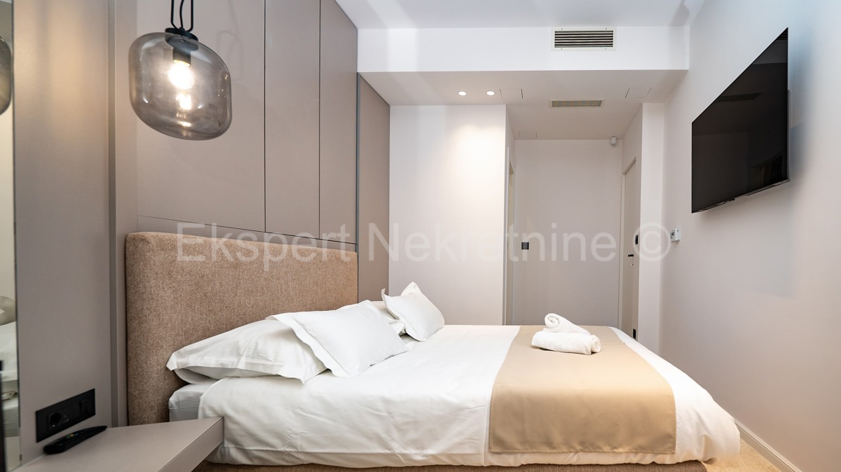 Trogir, luxury villa 312 m2, with swimming pool and garage and landscaped garden