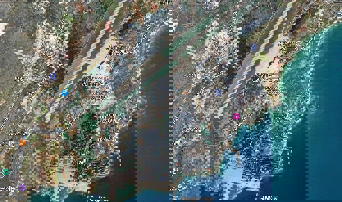 Trogir, Divulje, agricultural land 3314 m2, next to the main road to the airport