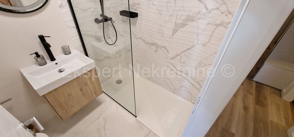 Trogir, penthouse 70 m2 + 74 m2 roof terrace, sea view,