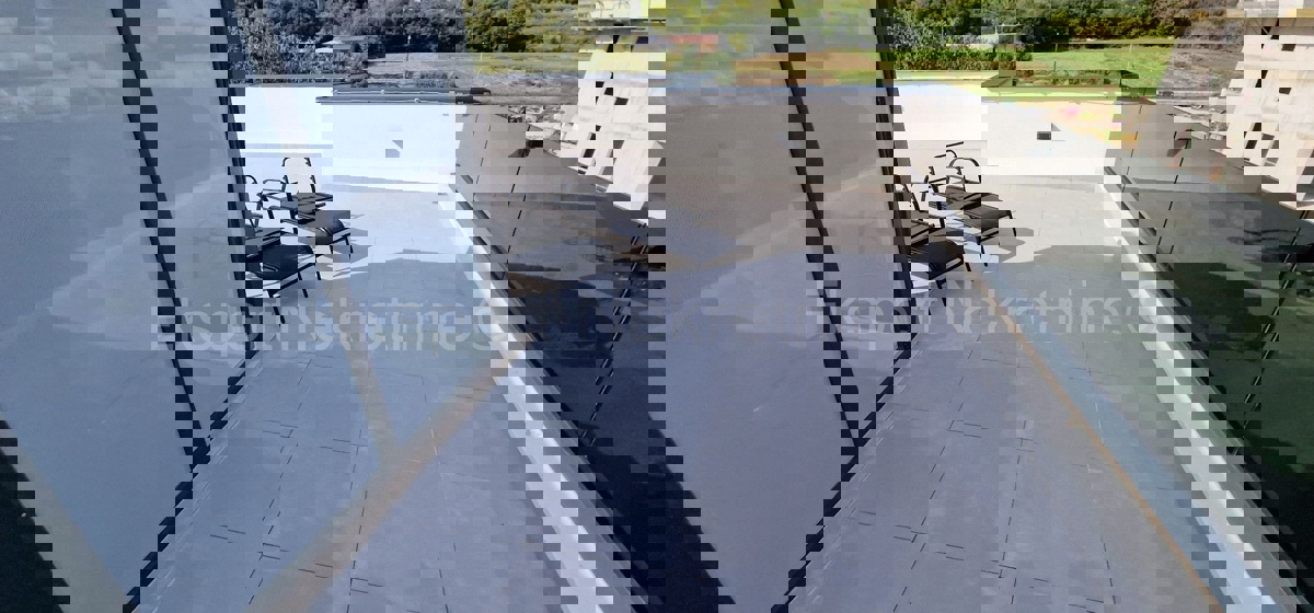 Trogir, penthouse 70 m2 + 74 m2 roof terrace, sea view, 