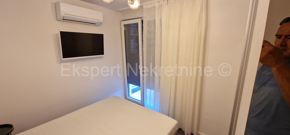 Trogir, penthouse 70 m2 + 74 m2 roof terrace, sea view,