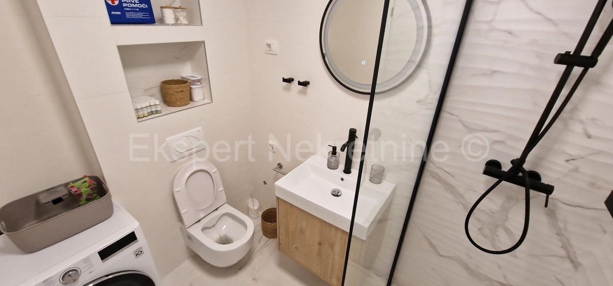 Trogir, penthouse 70 m2 + 74 m2 roof terrace, sea view,