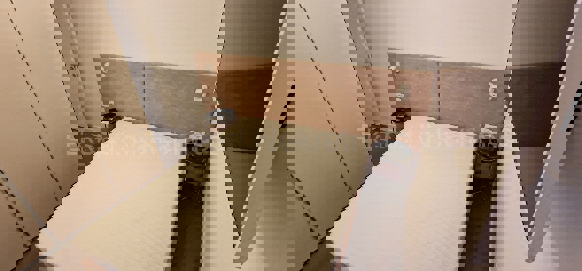 Trogir, penthouse 70 m2 + 74 m2 roof terrace, sea view, 