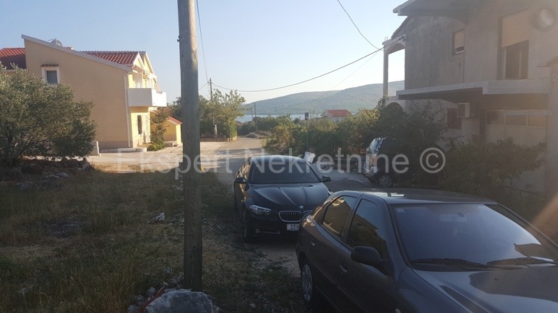 Seget Vranjica, terreno edificabile 1200 m2, 350 m dal mare