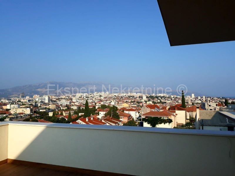 Esclusivo, Marjan 250m2
