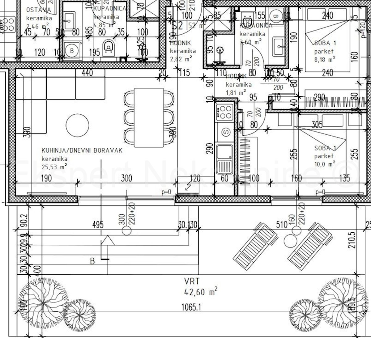 Čiovo, Okrug Gornji, appartamento con due camere da letto 52 m2 + giardino 43 m2 in una nuova costruzione, piscina