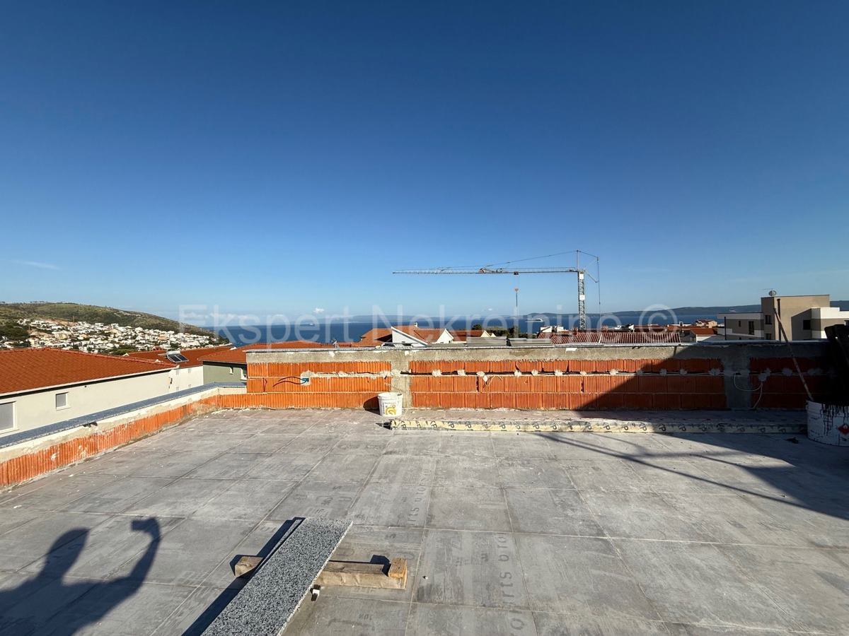 Čiovo,Okrug G., appartamento di 2 locali 64,6 m2 al primo piano di una nuova costruzione, esterno PM