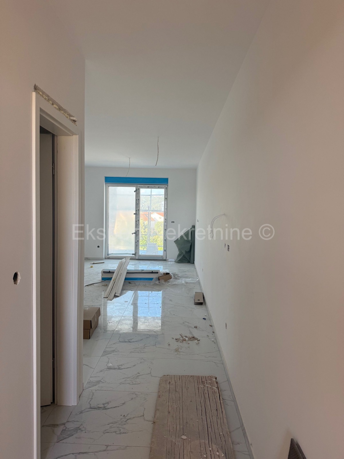 Čiovo,Okrug G., appartamento di 2 locali 64,6 m2 al primo piano di una nuova costruzione, esterno PM