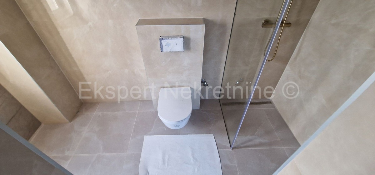 Trogir, Plano, luxury villa 318 m2, with swimming pool and summer kitchen, view