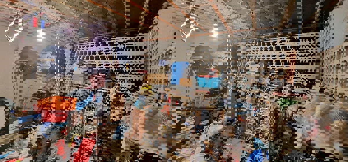 Čiovo, Okrug G. samostojna hiša 320 m2, 3 apartmaji, pogled na morje