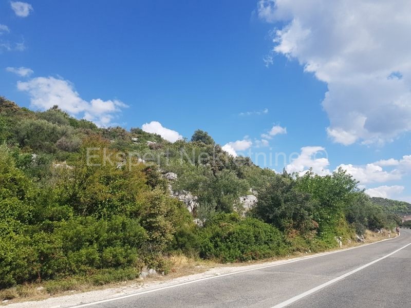 Marina, Poljica, terreno edificabile 1850m2, 150 m dal mare