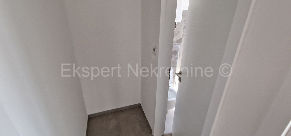 Čiovo,Okrug G., 2-room apartment 54m2, new construction, large terrace, sea view