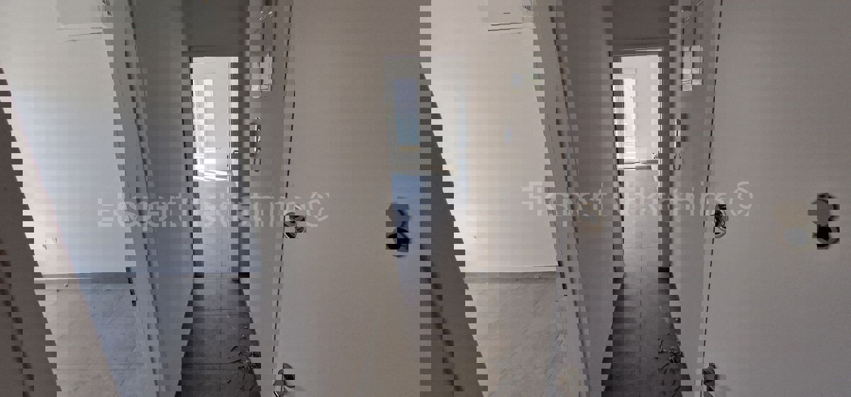 Čiovo,Okrug G., 2-room apartment 54m2, new construction, large terrace, sea view
