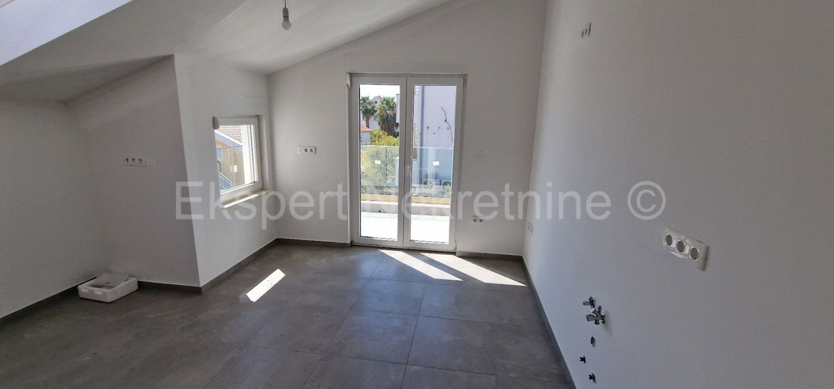 Čiovo,Okrug G., 2-room apartment 54m2, new construction, large terrace, sea view