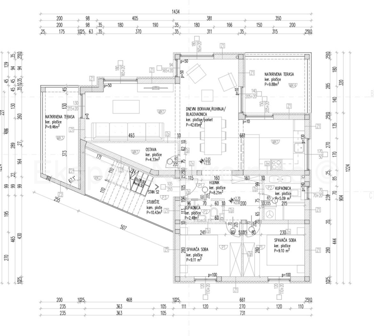 Trogir, Mastrinka, appartamento trilocale 100m2, vista mare, 50 metri dal mare e dalla spiaggia