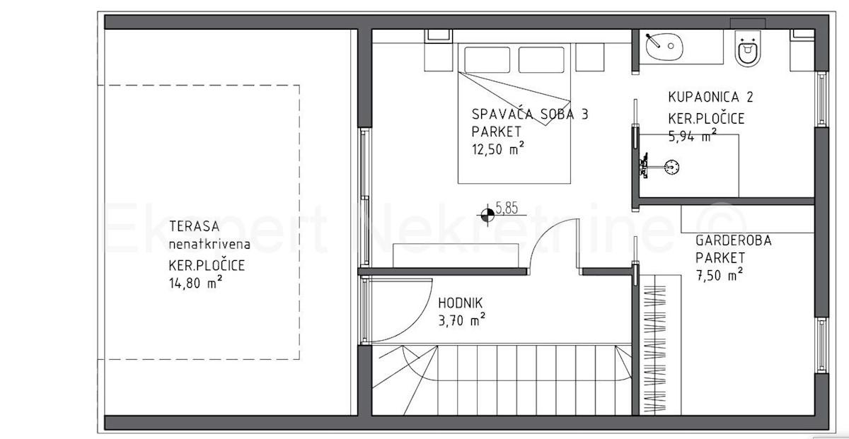 Trogir, appartamento di 4 locali su tre piani, 137 m2, nella natura di una casa a schiera, nuova costruzione