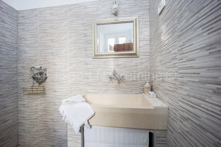 Trogir, Centro, casa a schiera trilocale 174m2 nel centro storico