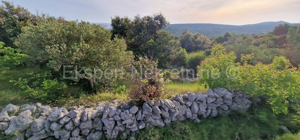 Marina, Vinišće, building plot 1006 m2, sea view, ideal for a villa