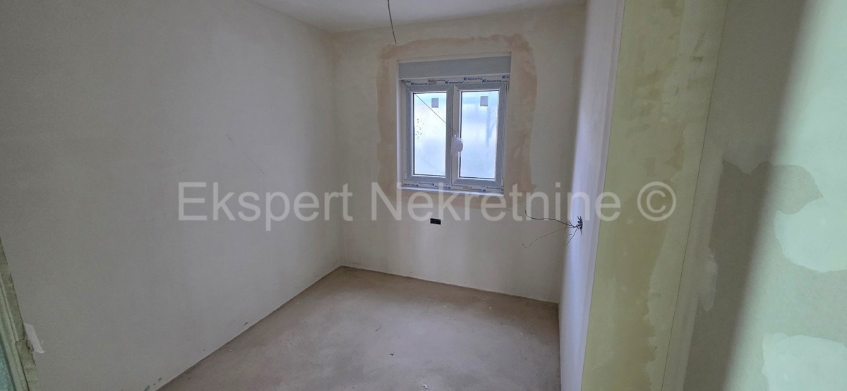 Trogir, 2-bedroom apartment 65 m2, new building, sea view